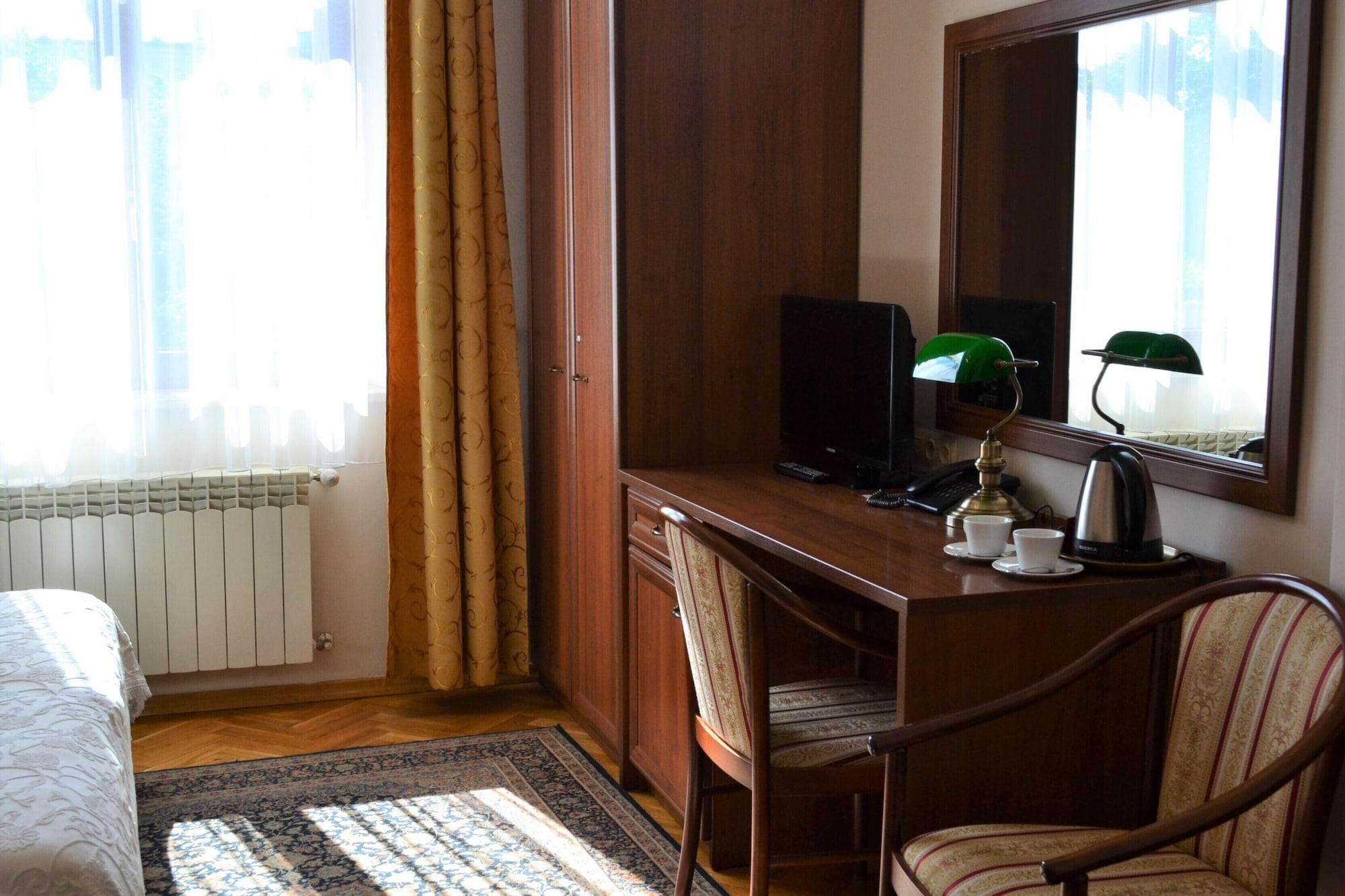 Aparthotel Basztowa Krakau Exterior foto