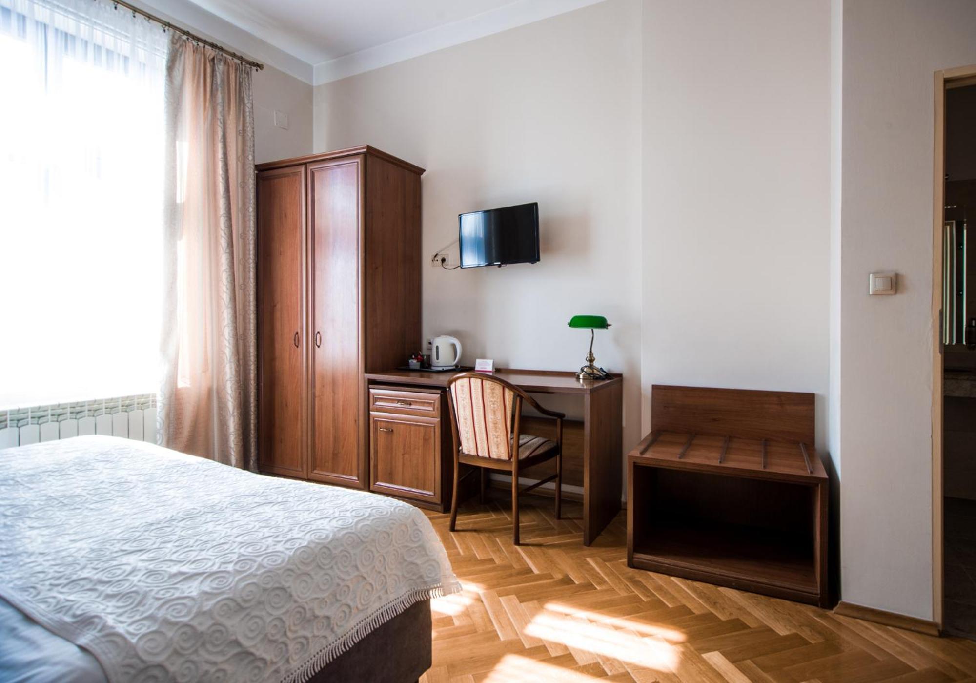 Aparthotel Basztowa Krakau Exterior foto